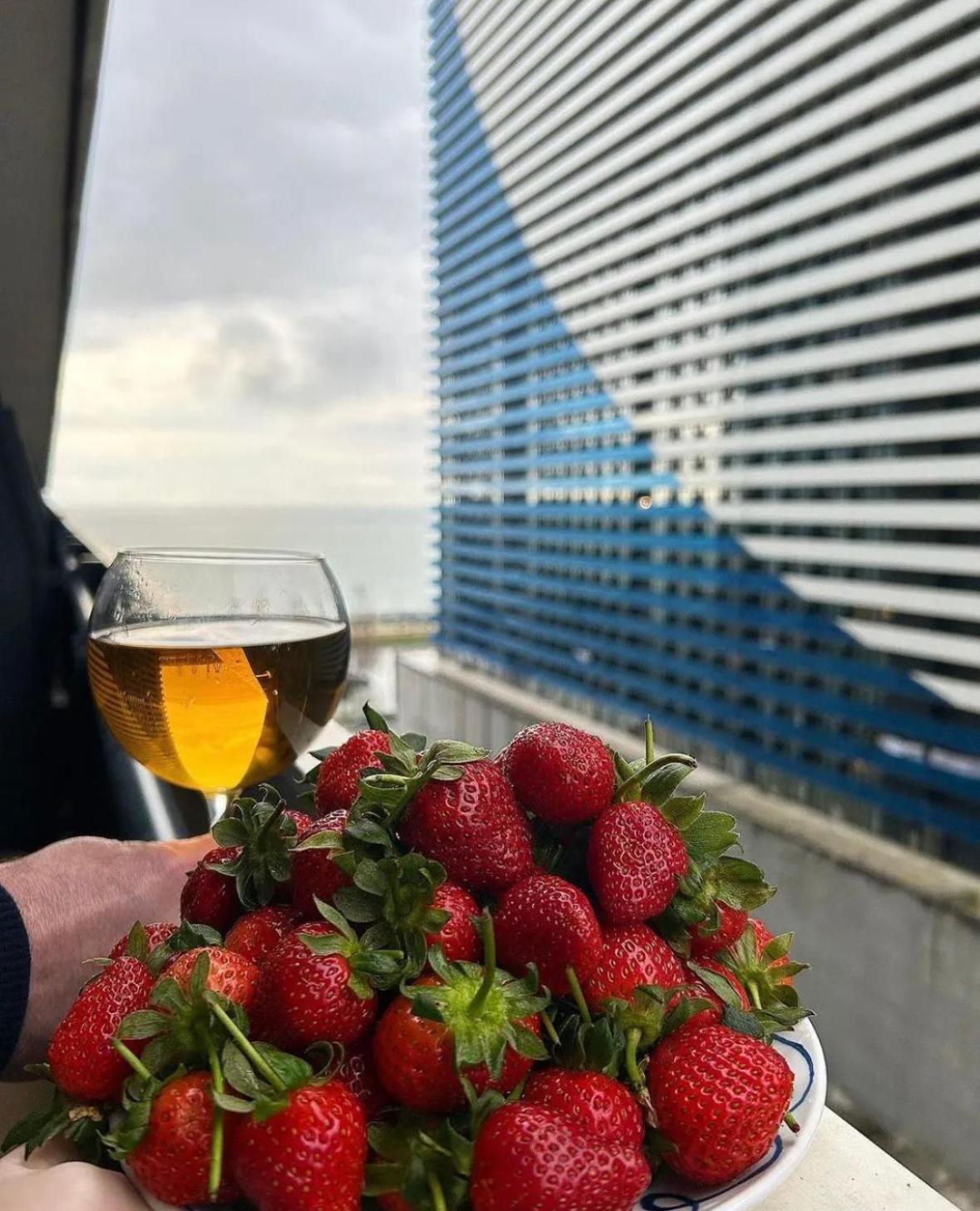 Hotel New Orbi Batumi Exterior foto