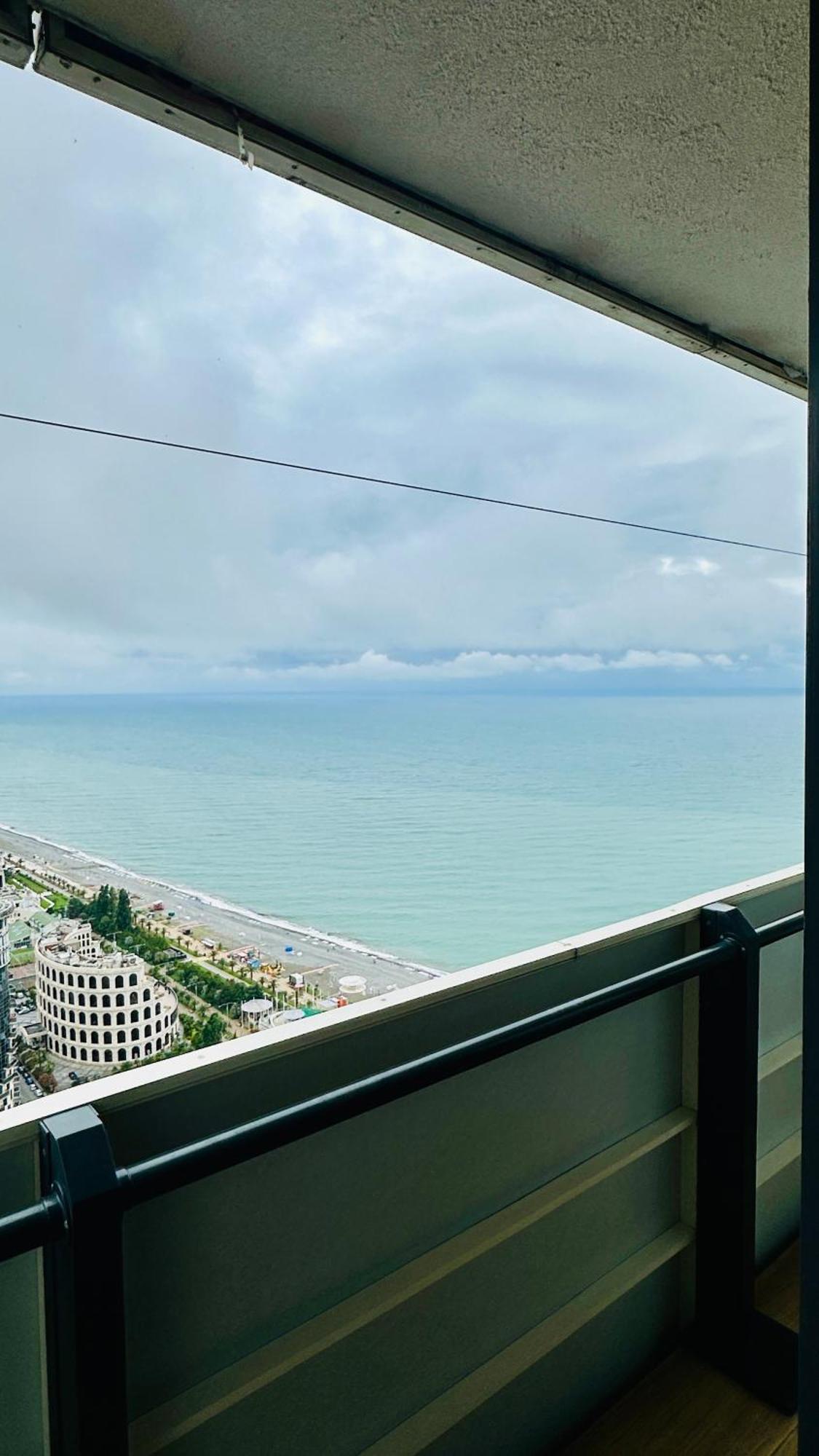 Hotel New Orbi Batumi Exterior foto
