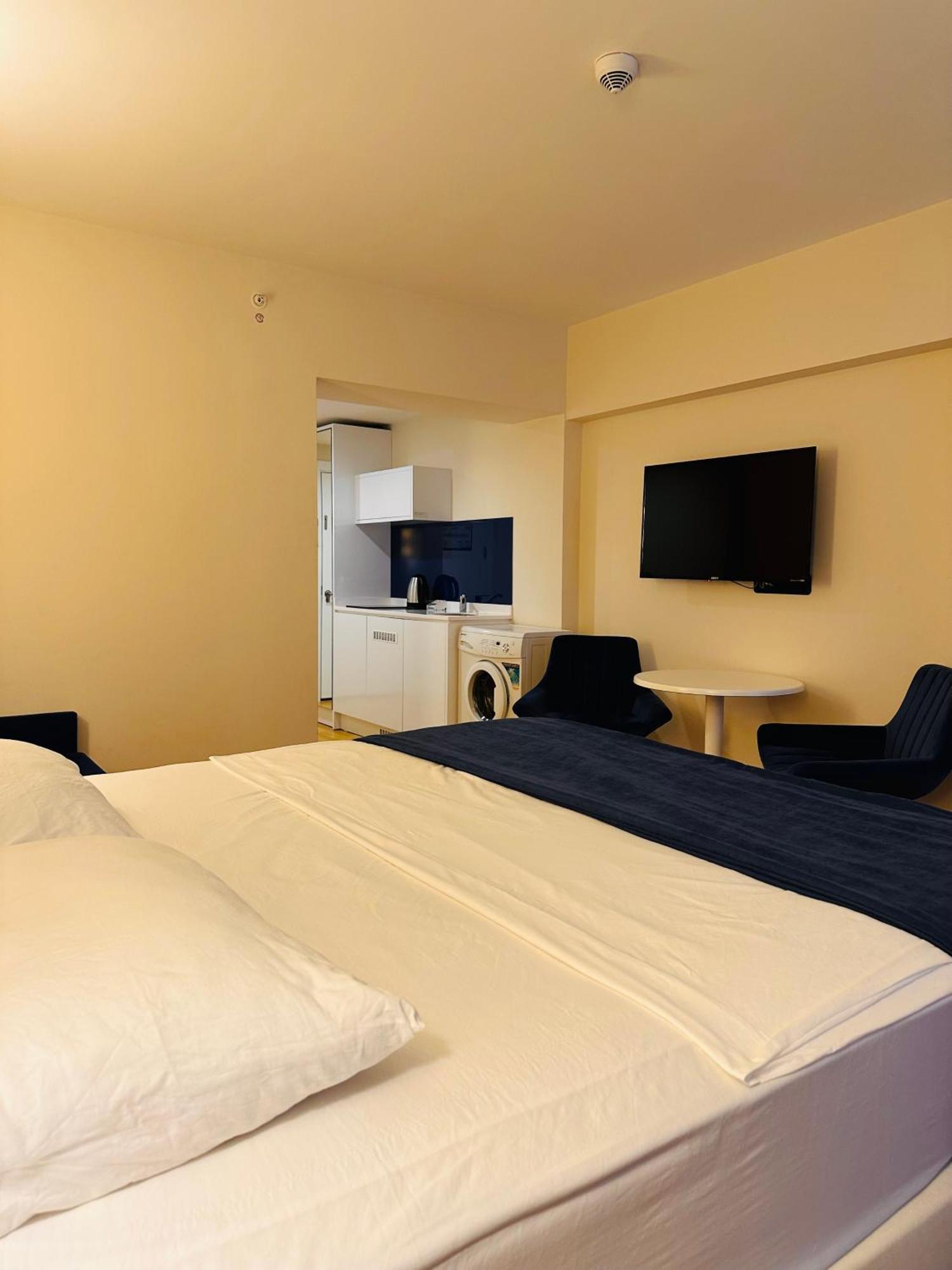 Hotel New Orbi Batumi Exterior foto