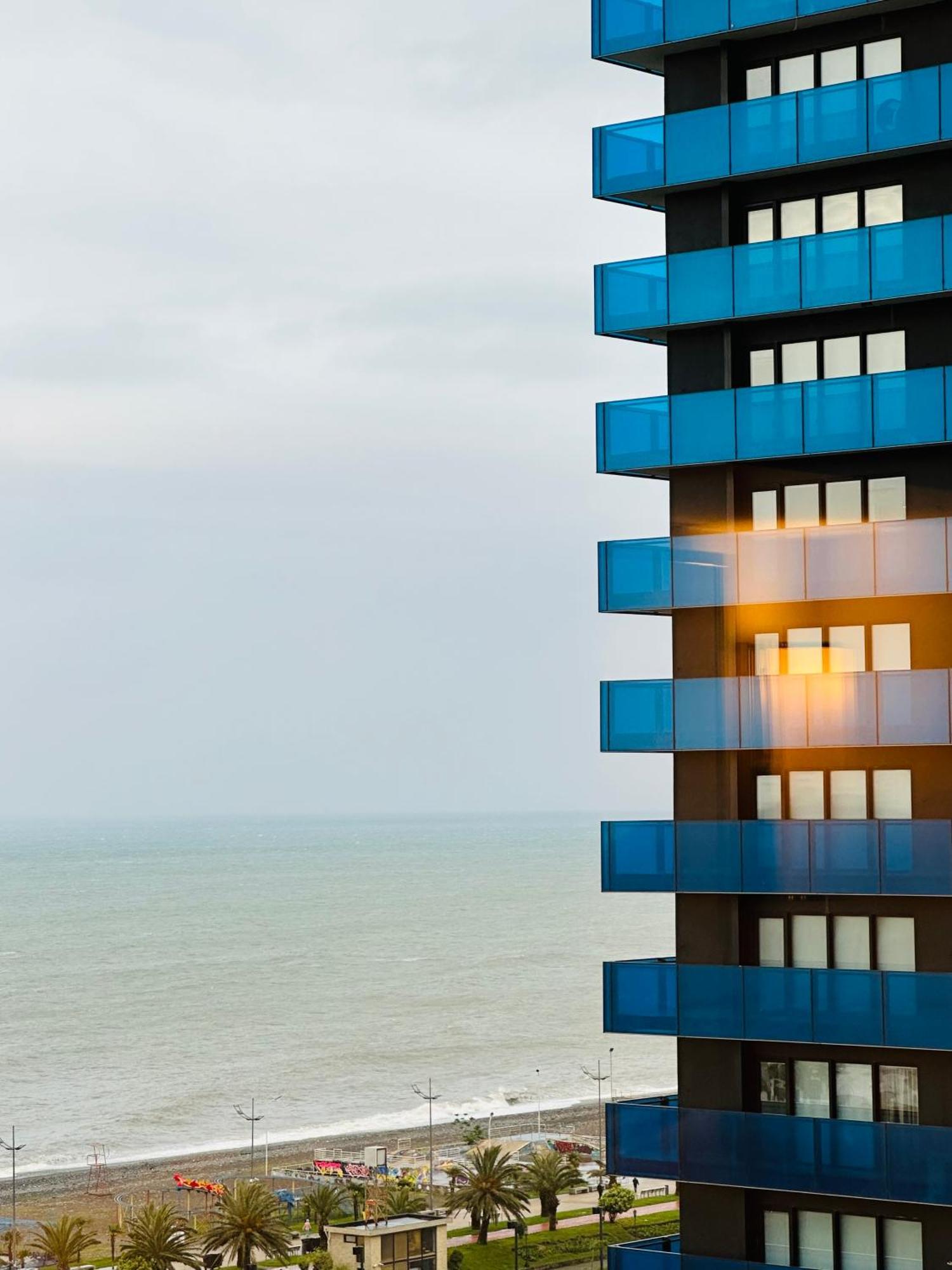 Hotel New Orbi Batumi Exterior foto