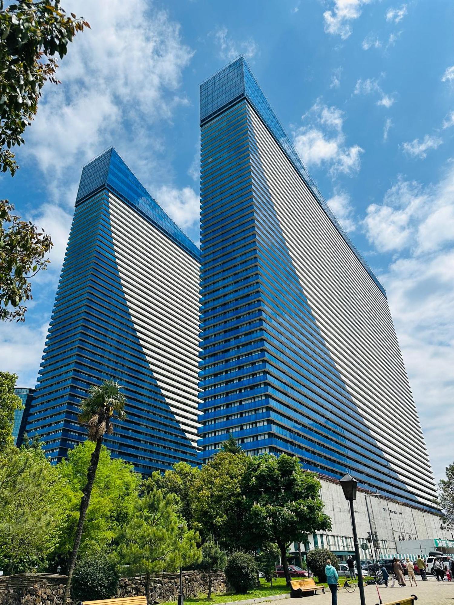 Hotel New Orbi Batumi Exterior foto