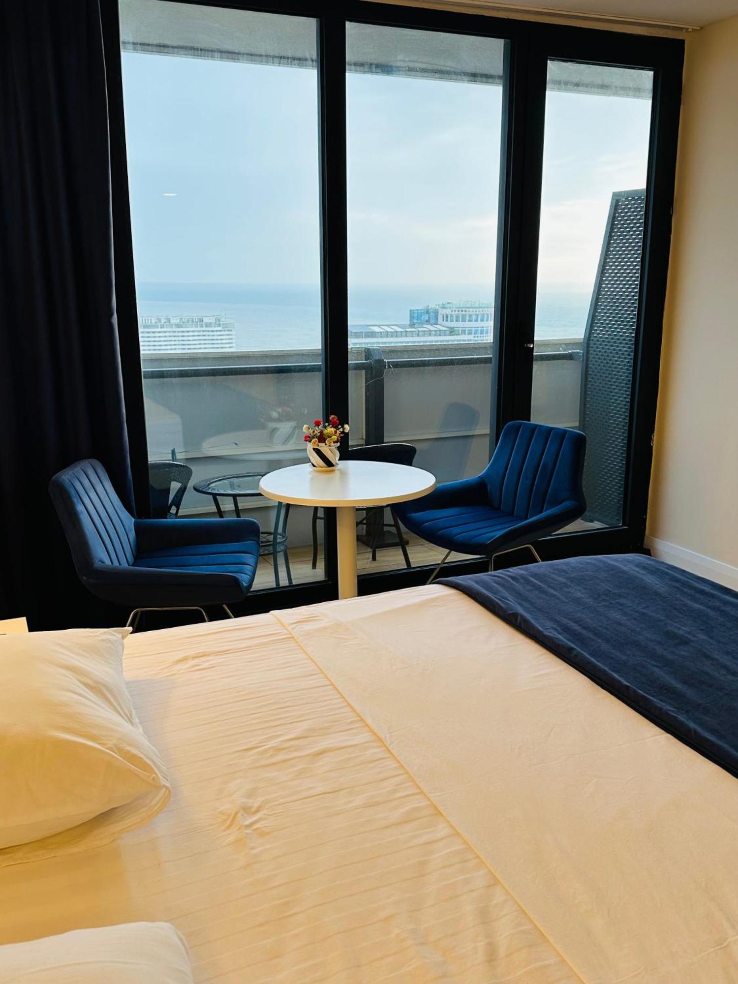 Hotel New Orbi Batumi Exterior foto